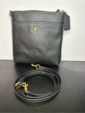 Coach Kitt Black Leather Messenger Crossbody with Gold Accent